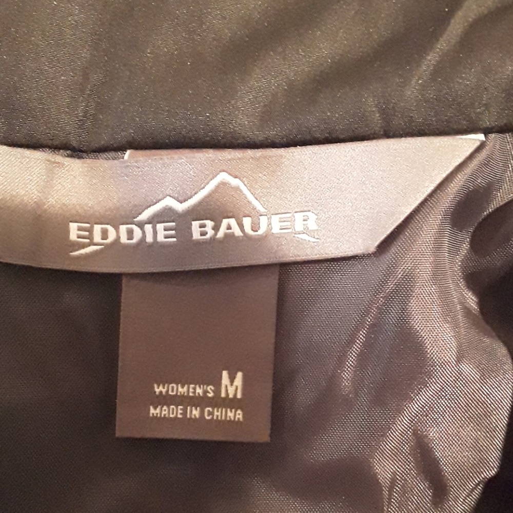 NWT EDDIE BAUER women's quilted jacket - Picture 4 of 6